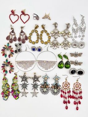 19 Pair Blingy Rhinestone Earring Lot Regency Prom Awards Season Gala Statement